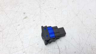 Recambio de interruptor para toyota aygo 2014- 1.0 cat referencia OEM IAM 8415200090  