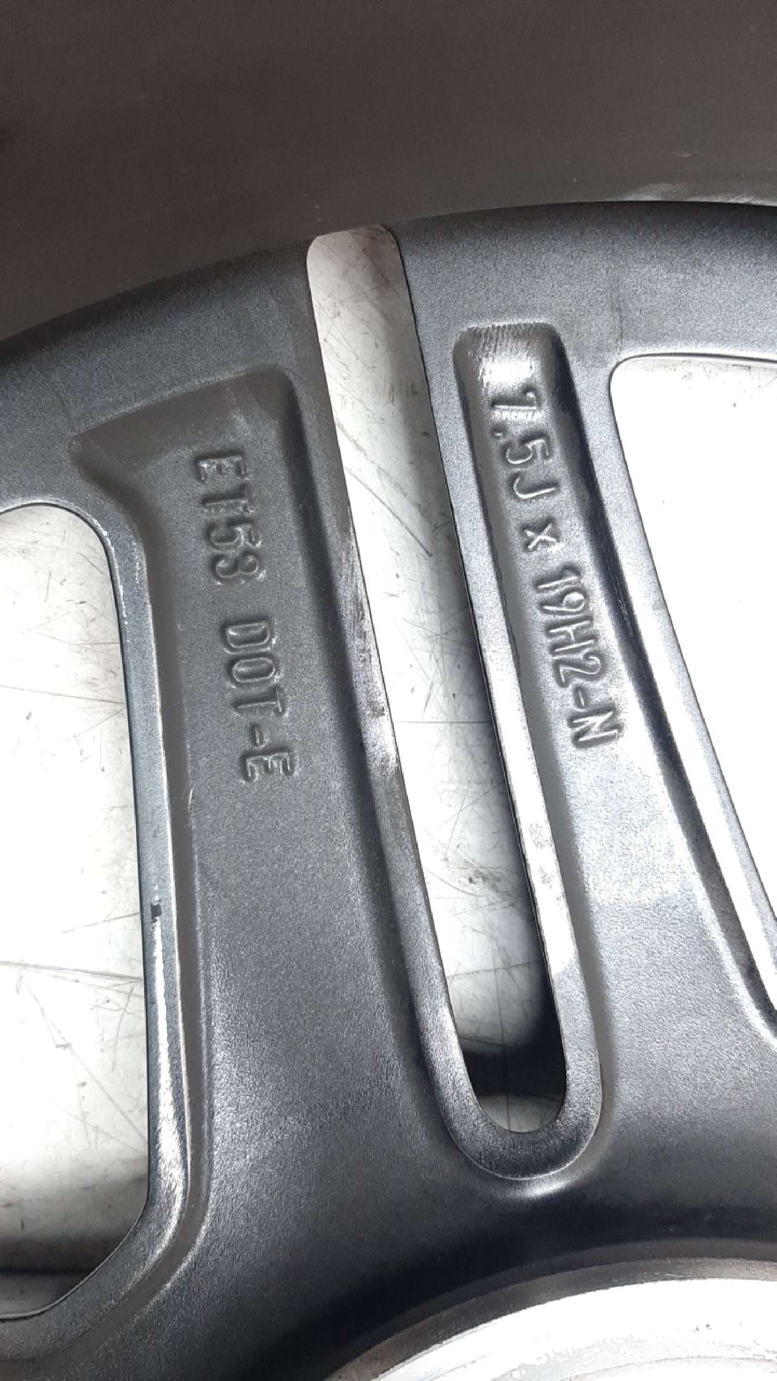 Recambio de llanta para mercedes-benz clase glb (bm 247) 2019- 1.3 cat referencia OEM IAM 2474011500 19PULGADAS  Recambio de llanta para mercedes-benz clase glb (bm 247) 2019- 1.3 cat referencia OEM IAM 2474011500 19PULGADAS