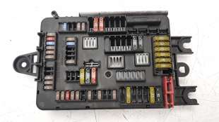 Recambio de caja reles / fusibles para bmw serie 3 lim. (f30) 2011-2015 318d referencia OEM IAM 926111103 6114V8 