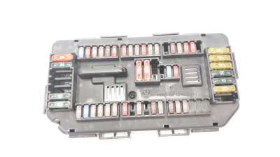 Recambio de caja reles / fusibles para bmw serie 3 lim. (f30) 2011-2015 318d referencia OEM IAM 922487904 6114V7 