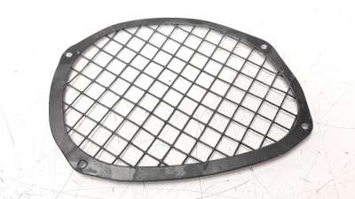 Recambio de moldura para ferrari 360 modena 1998-2005 modena referencia OEM IAM 66079600  