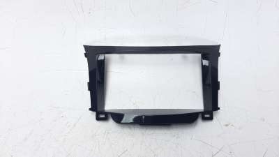 Recambio de moldura para hyundai i30 (gd) 2012-2017 1.4 cat referencia OEM IAM SNC68736  
