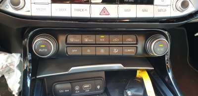 Recambio de mando climatizador para kia stinger (ck) 2017- 2.0 tgdi cat referencia OEM IAM 84617J5000  