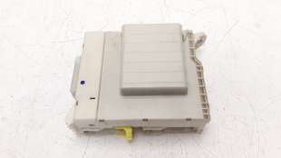 Recambio de caja reles / fusibles para lexus is200 (ds2/is2) 2005-2013 2.2 d-4d cat referencia OEM IAM 8273053022 6L140217 