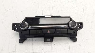Recambio de mando climatizador para mazda 3 berlina (bp) 2019- referencia OEM IAM BDMW61190A  