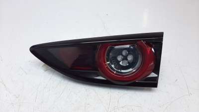 Recambio de piloto trasero derecho interior para mazda 3 berlina (bp) 2019- referencia OEM IAM BCKC513F0  