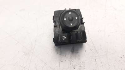 Recambio de mando retrovisor para hyundai i20 active 2015- 1.0 tgdi cat referencia OEM IAM 93530BV010  
