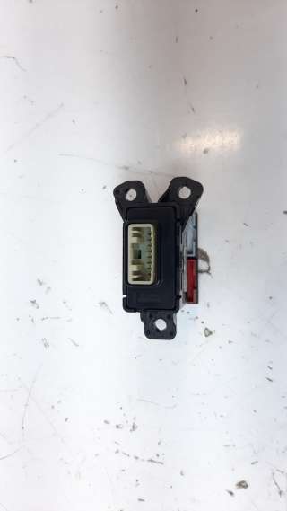 Recambio de warning para hyundai i20 active 2015- 1.0 tgdi cat referencia OEM IAM 93790Q0000  
