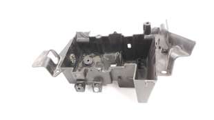 Recambio de moldura para honda cb 650r 2018- referencia OEM IAM 80111MKYD50  