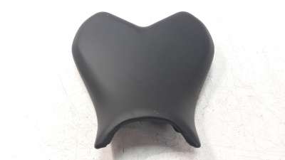 Recambio de asiento para yamaha yzf-r6 2017- referencia OEM IAM BN6247100100  