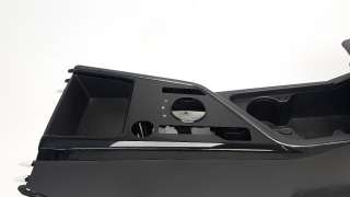 Recambio de apoyabrazos central para kia niro 2016- referencia OEM IAM 84680AT000  