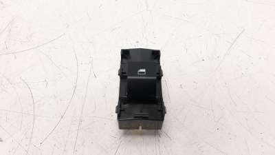 Recambio de mando elevalunas trasero derecho para kia niro 2016- referencia OEM IAM 93681AT000  