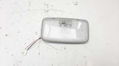 Recambio de luz interior para toyota rav4 2018- hybrid 4x2 advance referencia OEM IAM 8136042021B0  