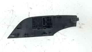Recambio de mando elevalunas trasero derecho para toyota rav4 2018- hybrid 4x2 advance referencia OEM IAM 848100D030  
