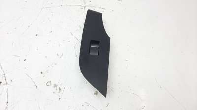 Recambio de mando elevalunas trasero izquierdo para toyota rav4 2018- hybrid 4x2 advance referencia OEM IAM 8481012100  