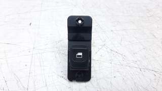 Recambio de mando elevalunas trasero derecho para kia stonic (ybcuv) 2017- 1.0 tgdi cat referencia OEM IAM 4D65251000  