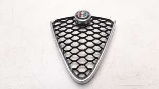 Recambio de rejilla delantera para alfa romeo giulia (952) 2016- 2.2 jtdm cat referencia OEM IAM 156110134  
