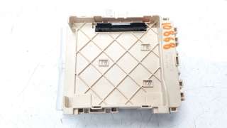 Recambio de caja reles / fusibles para toyota rav 4 2012-2019 referencia OEM IAM 8273042811  