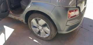Recambio de paso rueda trasero izquierdo para hyundai kona 2017- referencia OEM IAM 86821J9000  