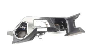 Recambio de moldura para toyota rav 4 2012-2019 referencia OEM IAM 5883742040 5884342060 