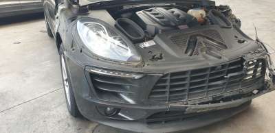Recambio de radiador agua para porsche macan (typ ) 2013- referencia OEM IAM 9A712125101  