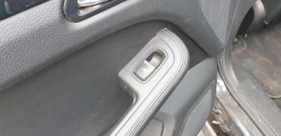 Recambio de mando elevalunas trasero izquierdo para porsche macan (typ ) 2013- referencia OEM IAM 9A795985500DML  