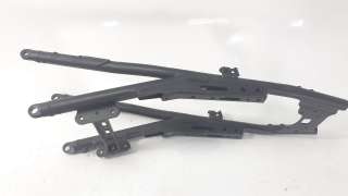 Recambio de subchasis trasero para yamaha xsr 900 2015- xsr 900 referencia OEM IAM B902119000  