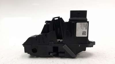 Recambio de cerradura puerta delantera derecha para volvo xc 40 2017- 1.5 cat referencia OEM IAM 31440998  
