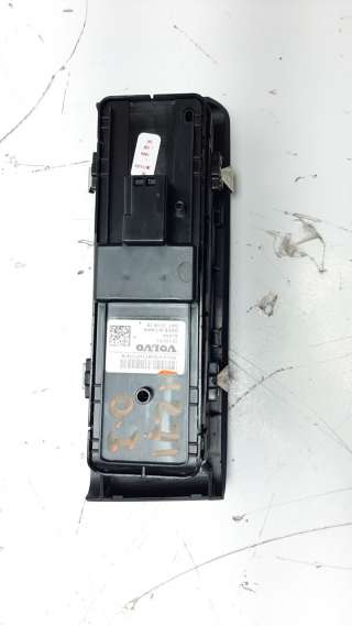 Recambio de mando elevalunas delantero izquierdo para volvo xc 40 2017- 1.5 cat referencia OEM IAM 32319765  