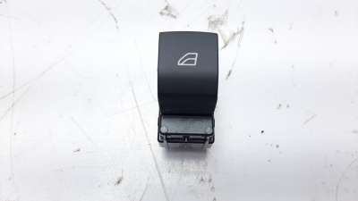 Recambio de mando elevalunas trasero derecho para volvo xc 40 2017- 1.5 cat referencia OEM IAM 31456060  