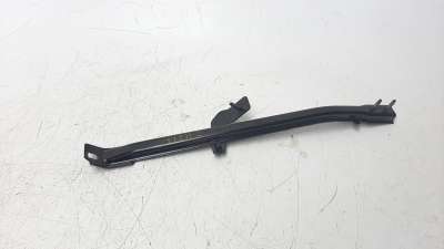 Recambio de travesaño superior para jeep compass ii 2017- 2.0 m-jet cat referencia OEM IAM 68244673AA  