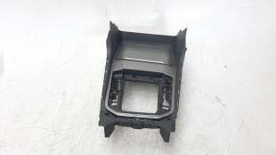 Recambio de moldura para volkswagen golf vii sportsvan 2013-2017 2.0 tdi referencia OEM IAM 517864263C  