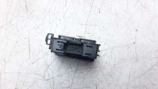 Recambio de interruptor para volkswagen golf vii sportsvan 2013-2017 2.0 tdi referencia OEM IAM 517927137  