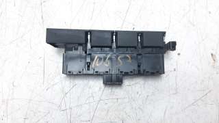 Recambio de interruptor para volkswagen golf vii sportsvan 2013-2017 2.0 tdi referencia OEM IAM 517927238  