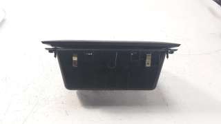 Recambio de guantera para volkswagen golf vii sportsvan 2013-2017 2.0 tdi referencia OEM IAM 0456221  