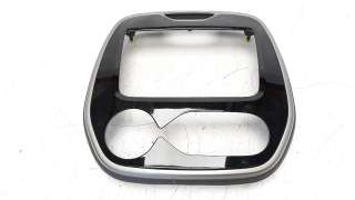 Recambio de moldura para renault captur 2013- 0.9 energy referencia OEM IAM 682704761R  