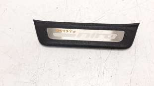 Recambio de moldura para kia niro 2016- referencia OEM IAM 85877G5100  