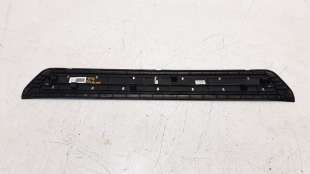 Recambio de moldura para kia niro 2016- referencia OEM IAM 85883G5100   2