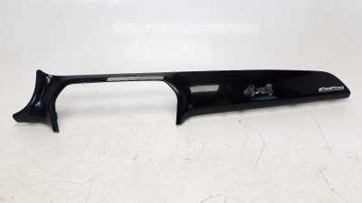 Recambio de moldura para suzuki vitara 2015- 1.6 ddis comfort 4x4 referencia OEM IAM 7382254P3  