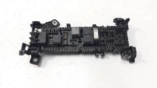 Recambio de caja reles / fusibles para mercedes-benz clase cla (w117) 2012-2019 cla 180 (117.342) referencia OEM IAM A2465402714