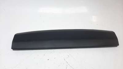 Recambio de moldura para toyota rav4 2018- hybrid 4x2 advance referencia OEM IAM 6793942050  