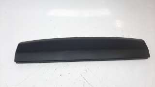 Recambio de moldura para toyota rav4 2018- hybrid 4x2 advance referencia OEM IAM 6793942050  