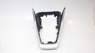 Recambio de moldura para toyota rav4 2018- hybrid 4x2 advance referencia OEM IAM 5880542080  