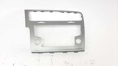 Recambio de moldura para volkswagen golf vii lim. 2012-2017 1.6 16v tdi dpf referencia OEM IAM 5G1819743  