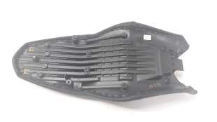 Recambio de asiento para triumph street triple 2012-2017 street triple r referencia OEM IAM 2304079   2