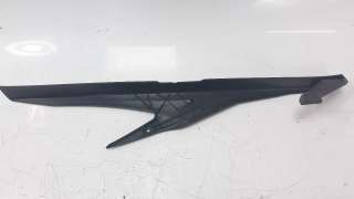 Recambio de moldura para triumph street triple 2012-2017 street triple r referencia OEM IAM 2050171  