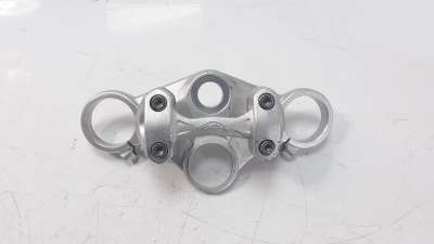 Recambio de tija para triumph street triple 2012-2017 street triple r referencia OEM IAM 2041212  