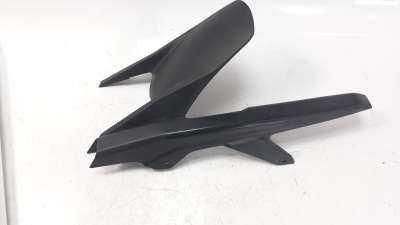 Recambio de guardabarros trasero para honda cb 650r 2018- referencia OEM IAM 80103MKND500  