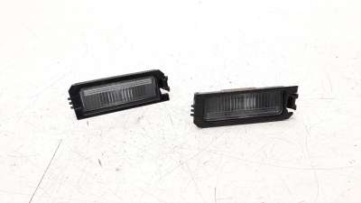 Recambio de piloto matricula para kia rio (yb) 2016- 1.2 cat referencia OEM IAM 92501F6000  