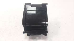 Recambio de moldura para ssangyong rexton w 2013- 2.0 td cat referencia OEM IAM 7798808B21  
